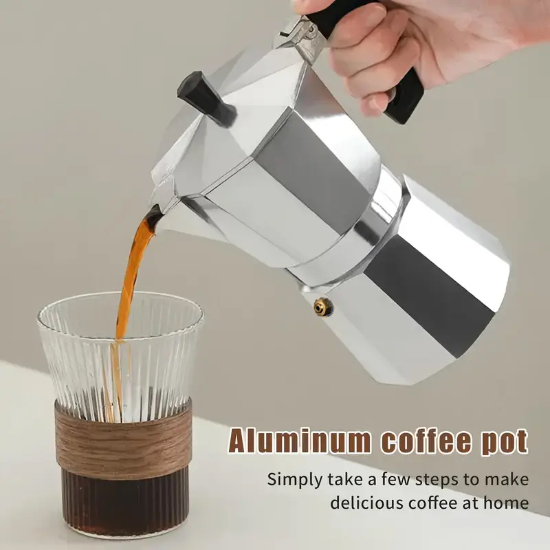 Klassieke aluminium moka pot 5 - Home Barista recensie en prijs